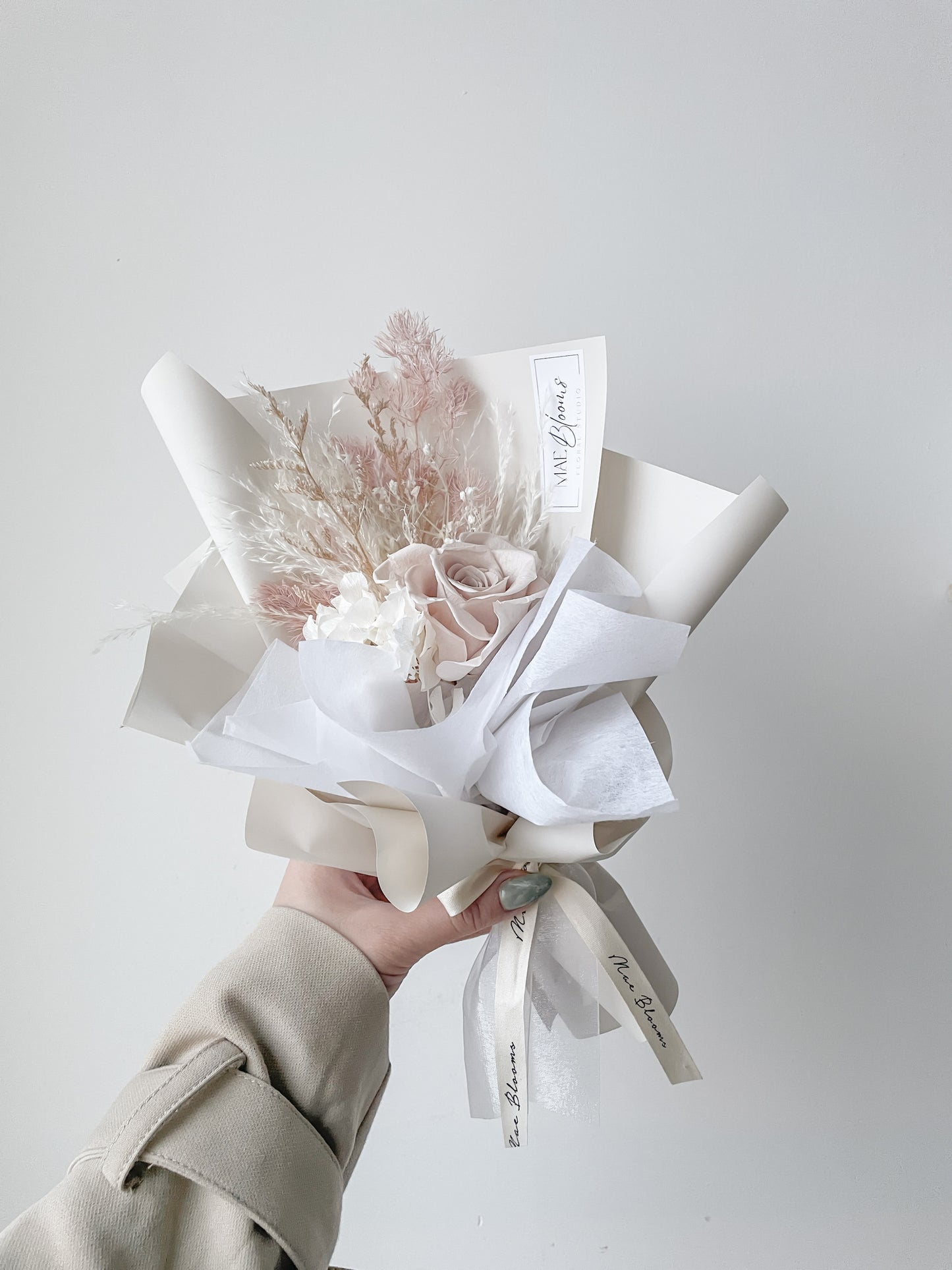 Mini Neutral-Pink Bouquet