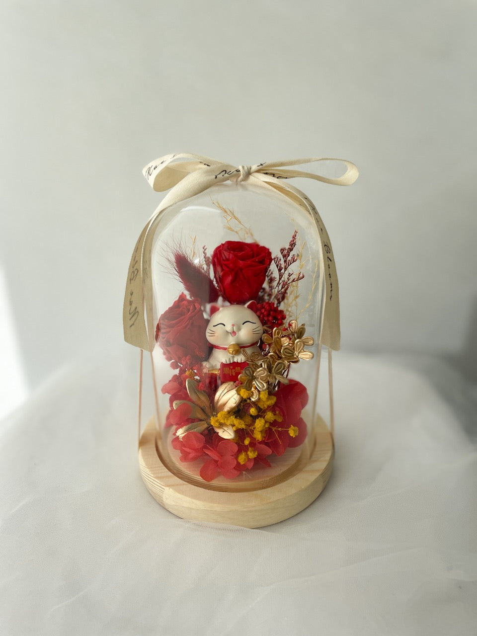 Lucky Cat Flower Glass Dome